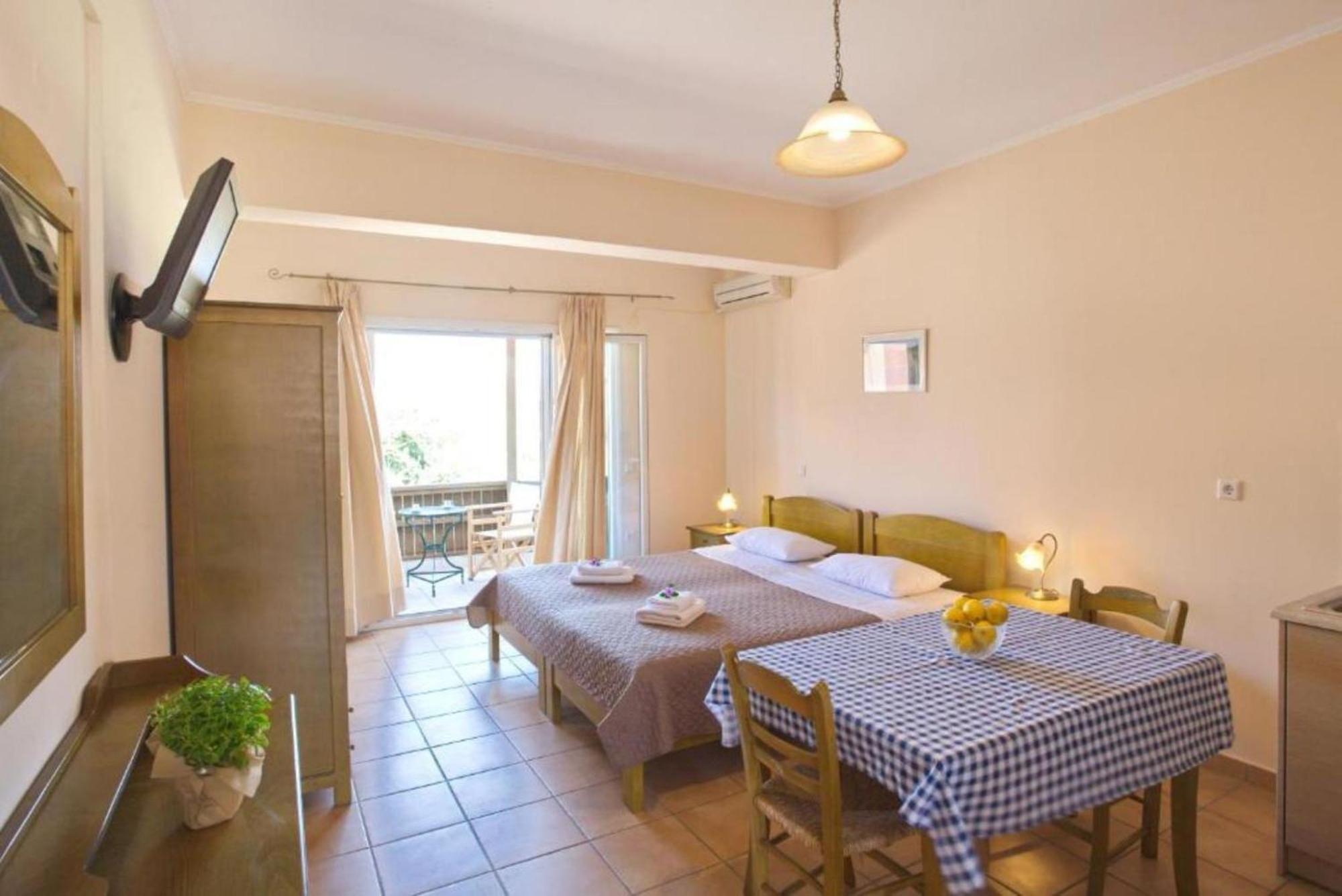 Porto Nirikos Lefkada - Private Parking Apartamento Exterior foto
