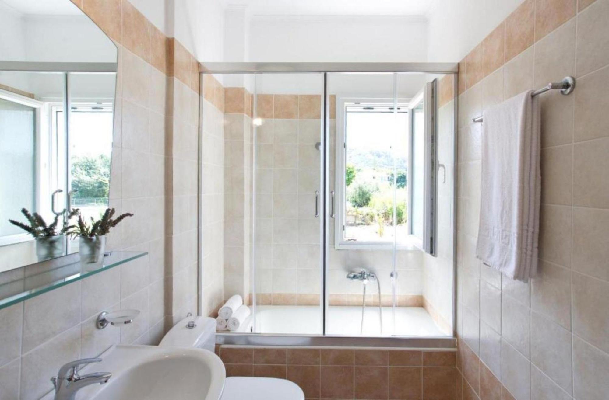 Porto Nirikos Lefkada - Private Parking Apartamento Exterior foto