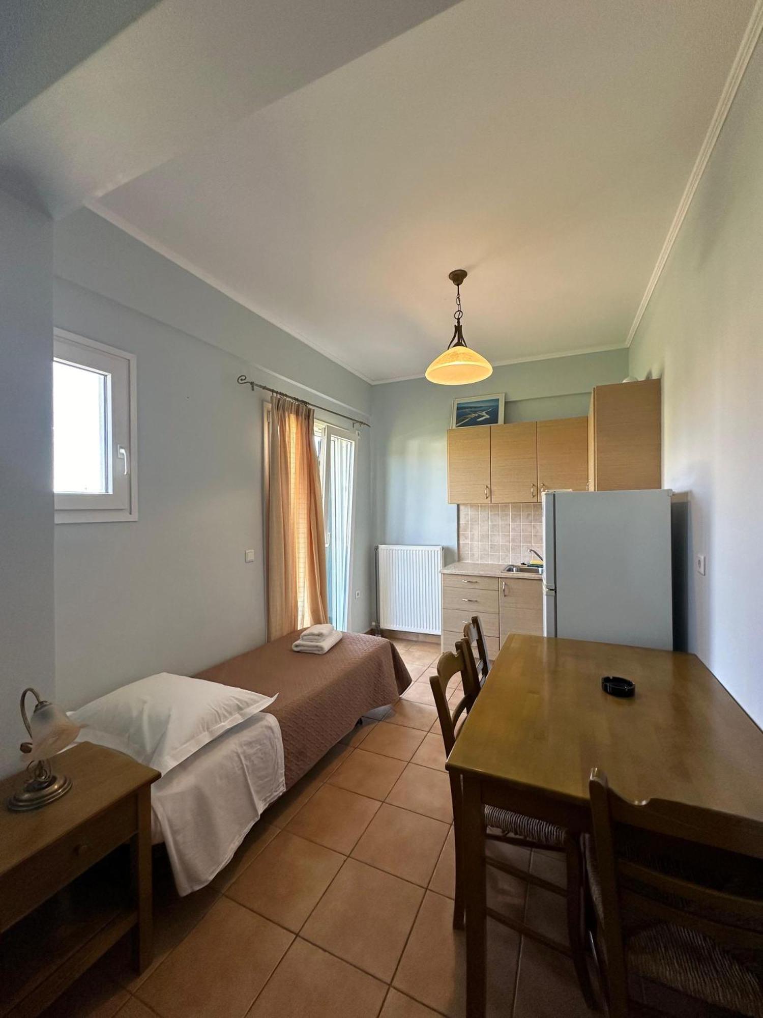 Porto Nirikos Lefkada - Private Parking Apartamento Exterior foto