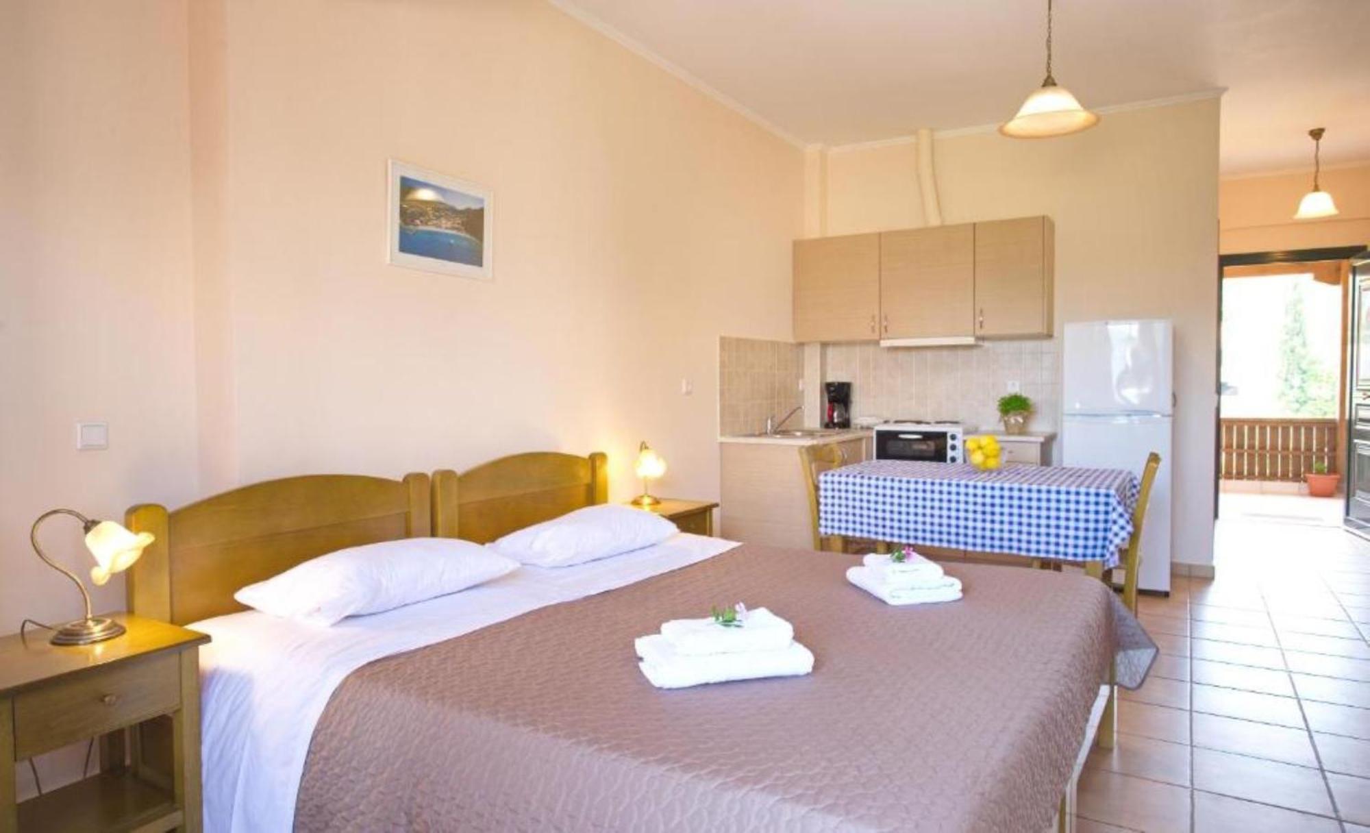 Porto Nirikos Lefkada - Private Parking Apartamento Exterior foto